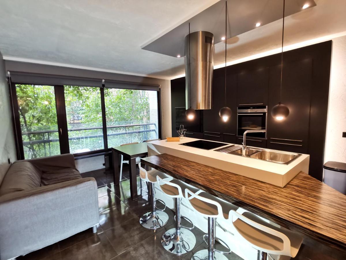 Korter Vesetas Two Bedroom Design