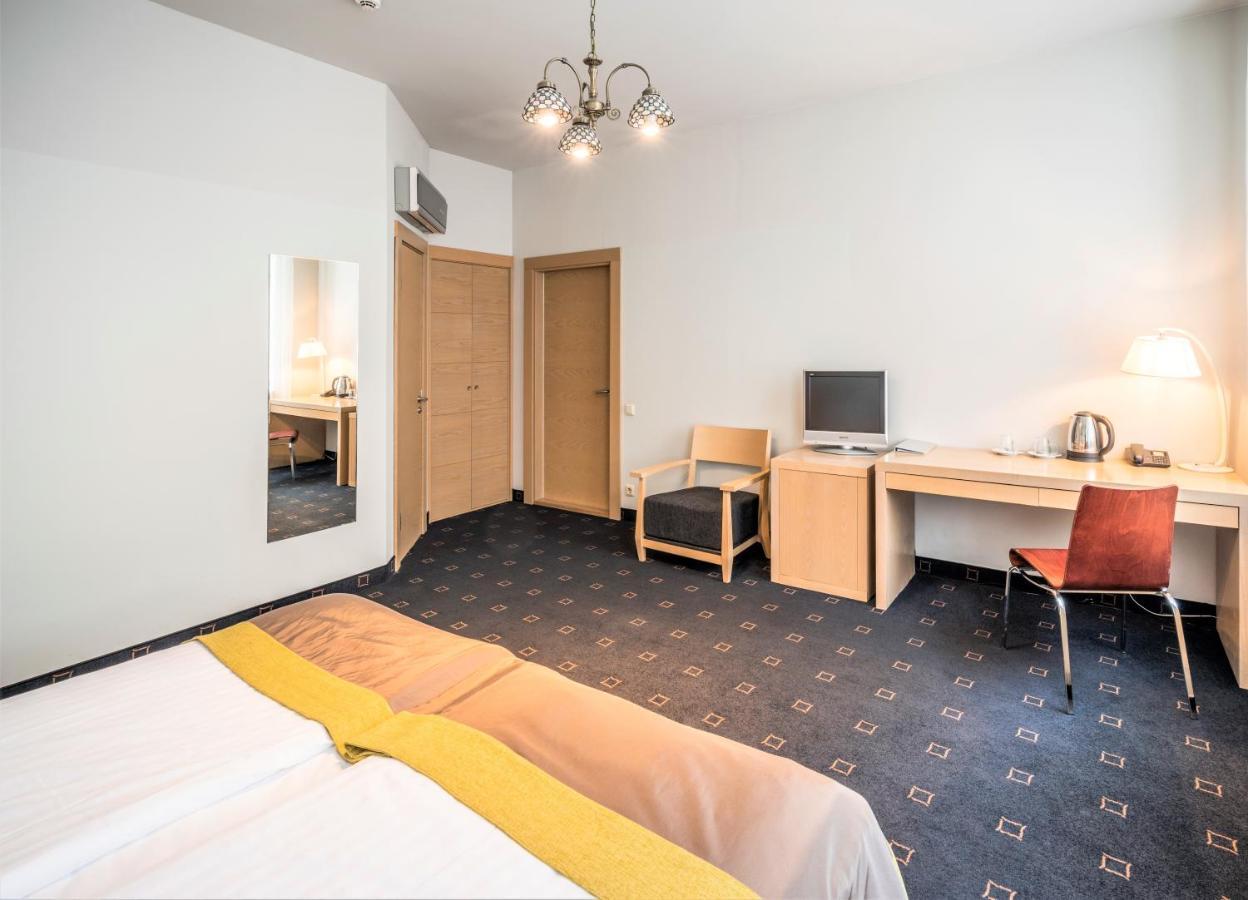 Hotel Rixwell Terrace Design With Free Parking Riga