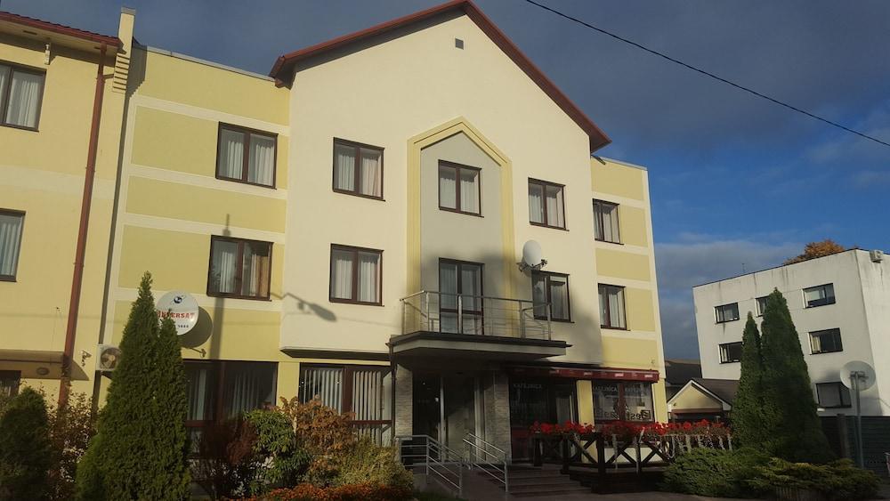 With Free Parking Hotel Riga