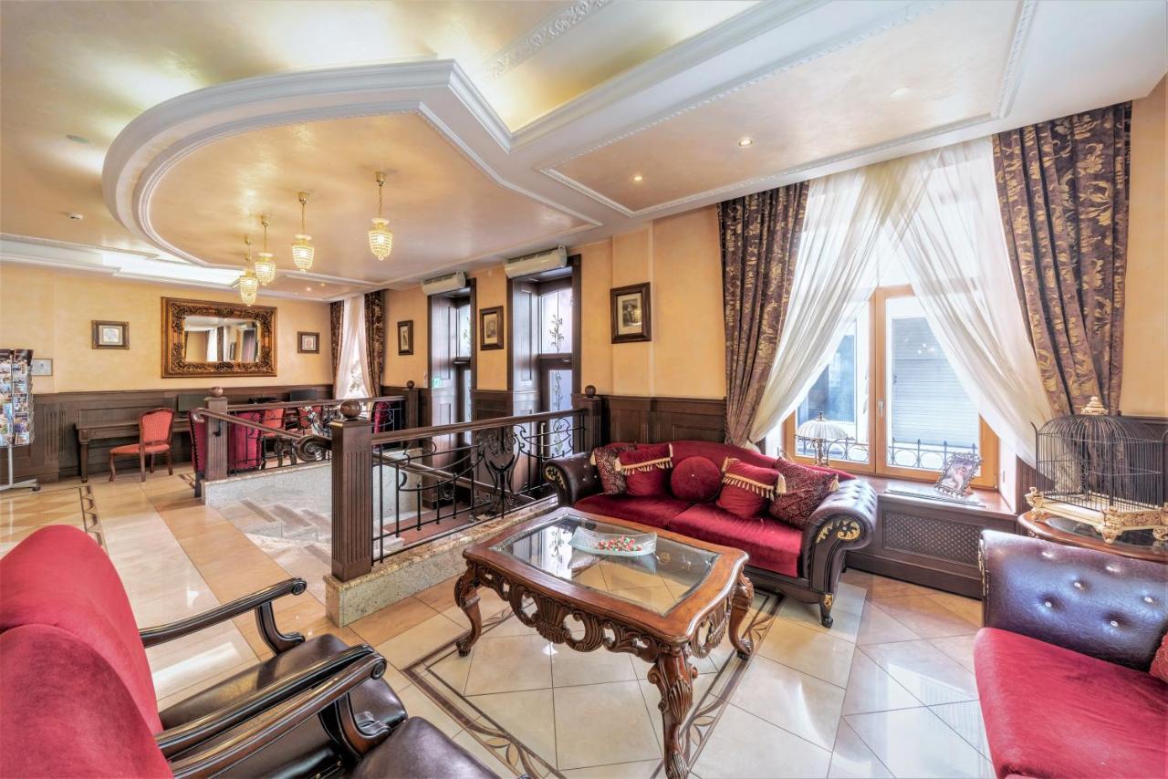 Rixwell Old Palace Hotel 4*