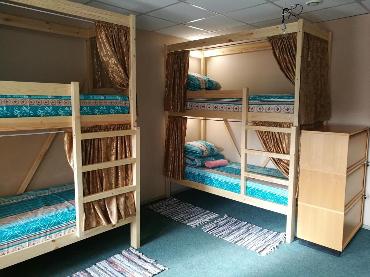 Hostel Maksian