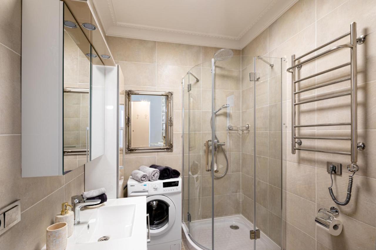 Appartement Art Design King Bed In Old Town Riga