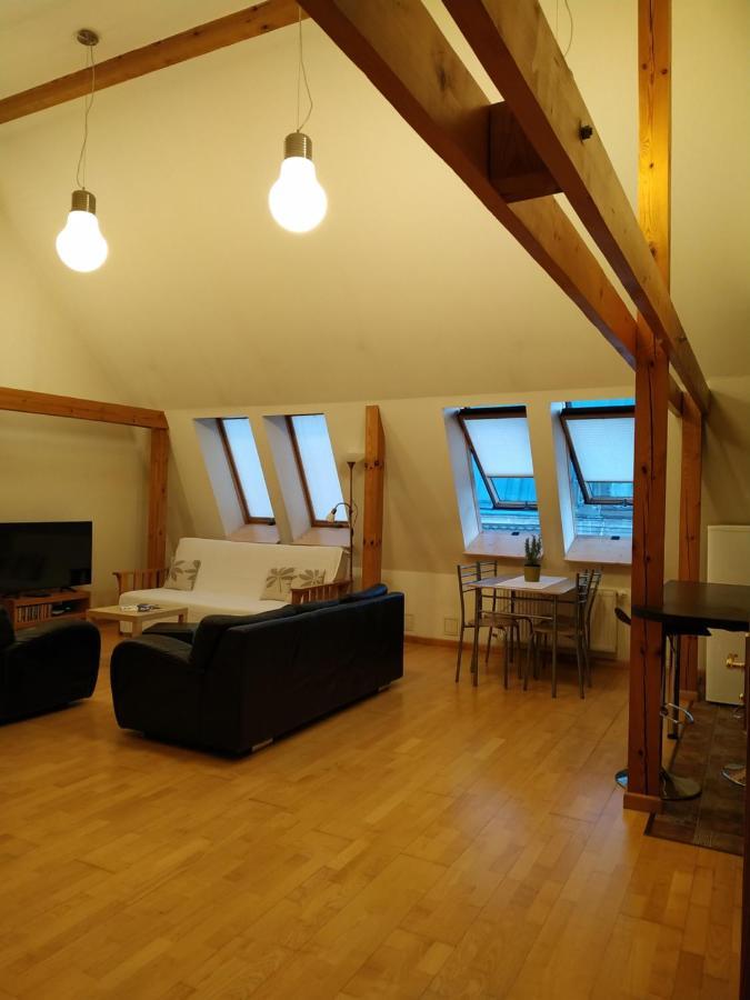 Sunlit Loft Korter