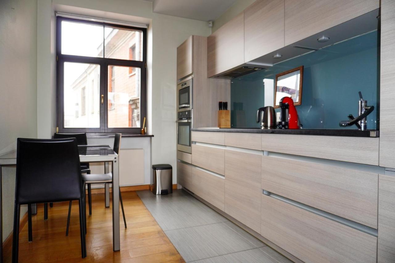 In Heart Of Old Town Apartment *