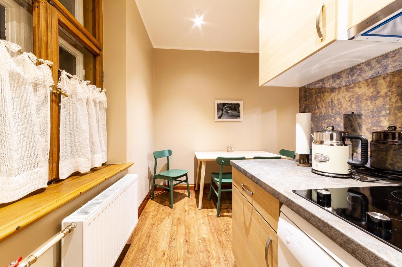 Gourmet Storie's Ap 68sqm Renovated Free Parking *