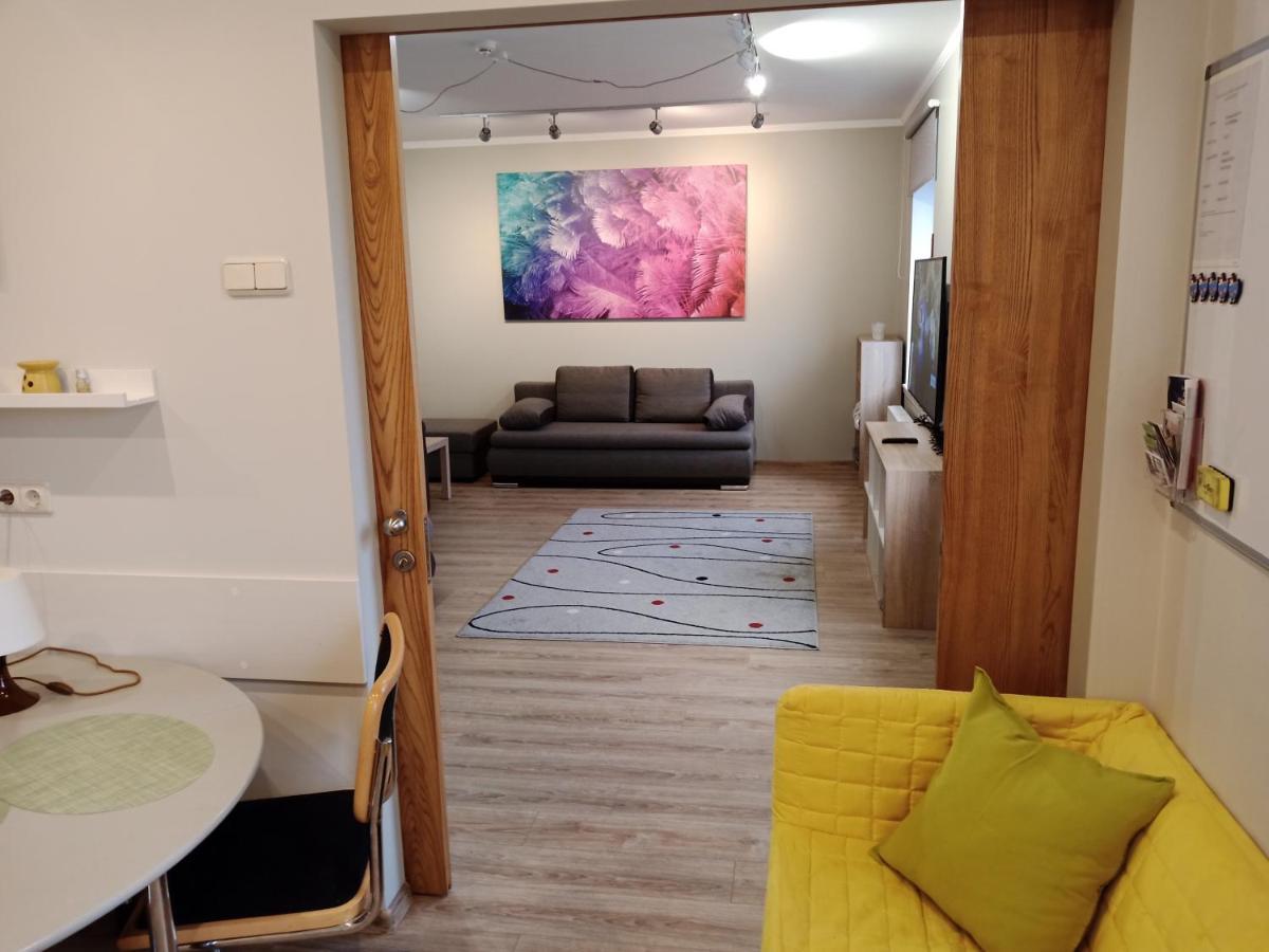 Appartement Family Or Group In Center *