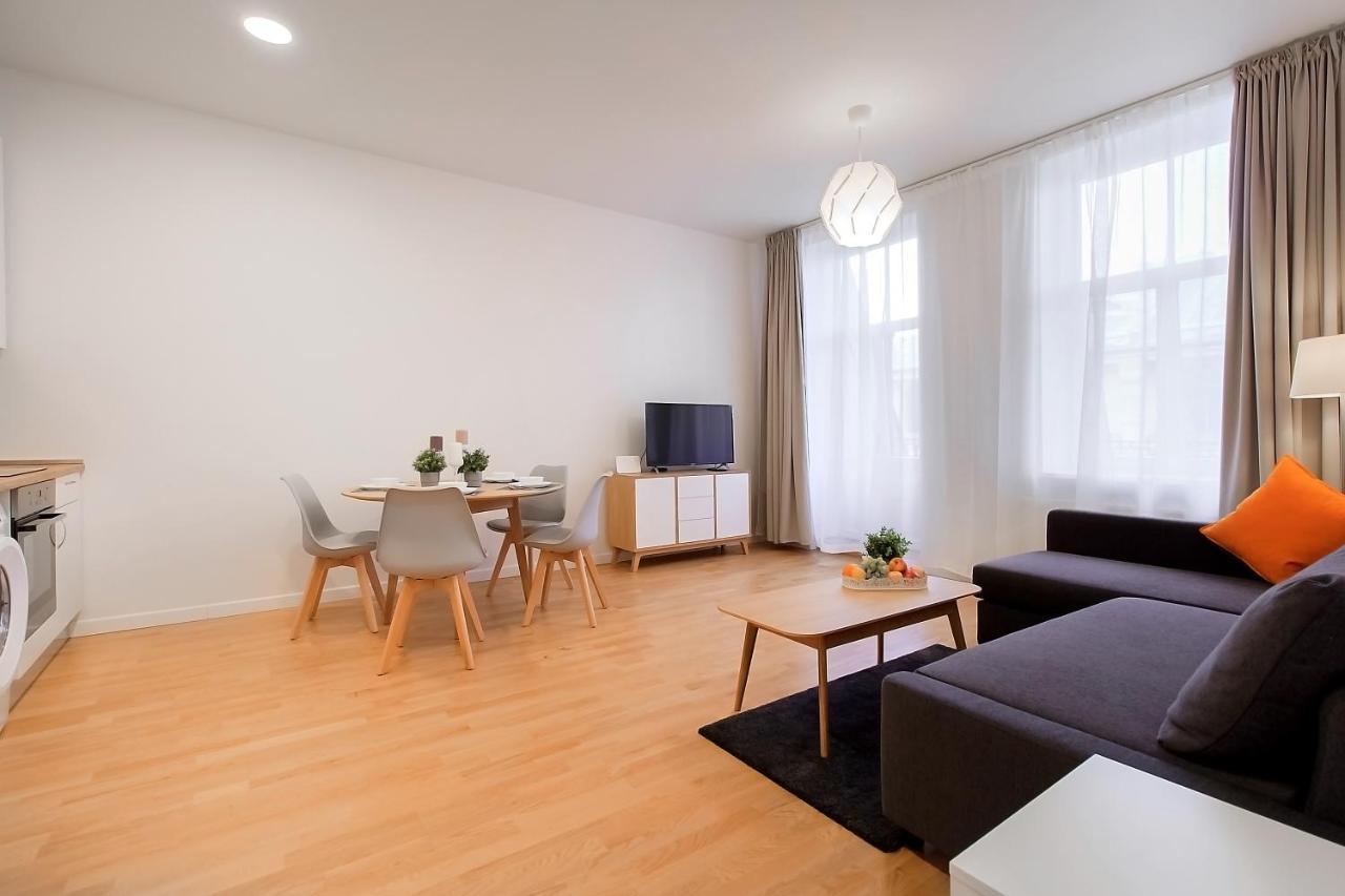 Residential Barona In Centre *