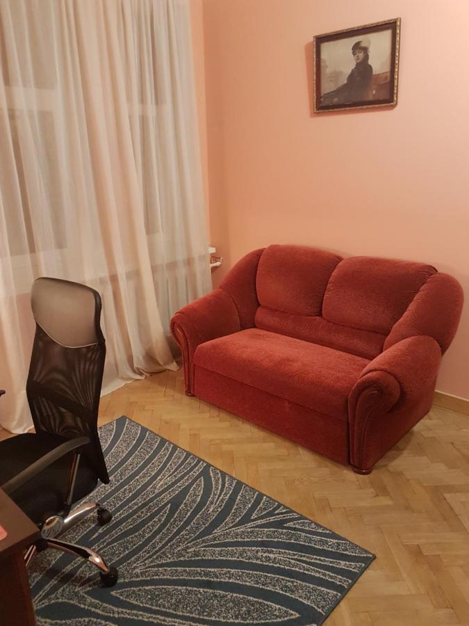 Ebu 28 Apartment *