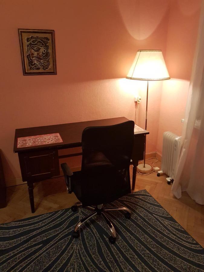 Ebu 28 Apartment *