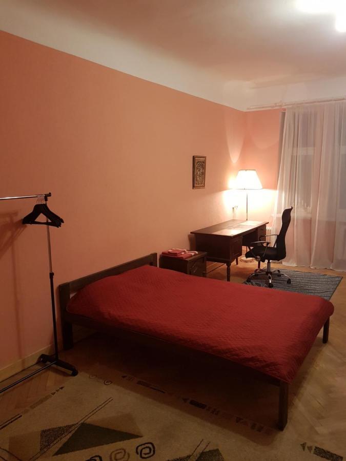 Apartment Ebu 28
