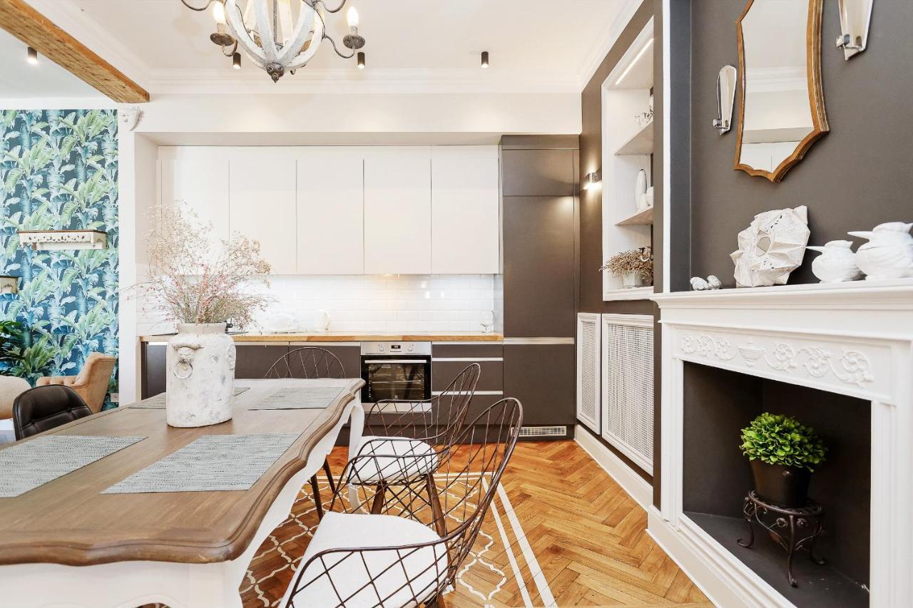 Apartment Old Town Jana Seta *