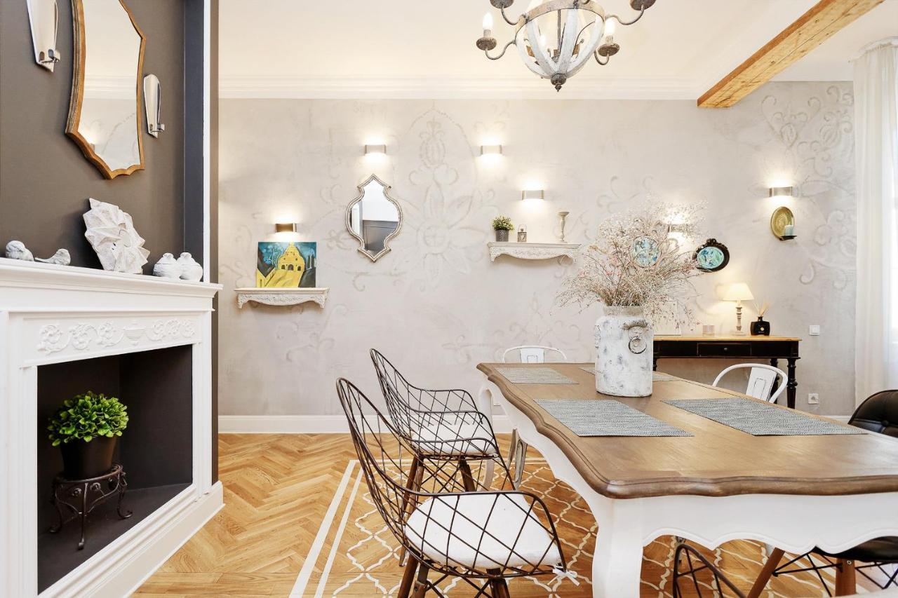 Apartment Old Town Jana Seta