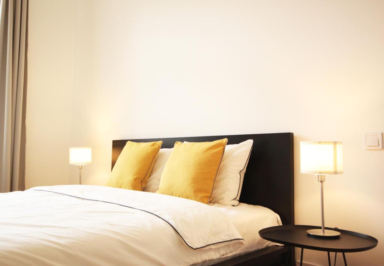 Quiet And Spacious In Historic Huoneisto
