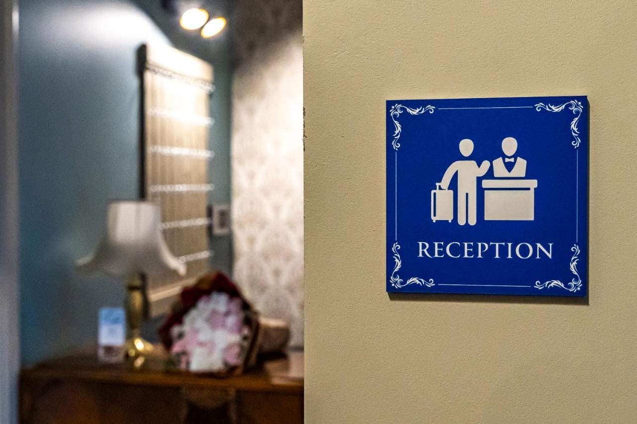 Hostel Blue Bird In Old Town *