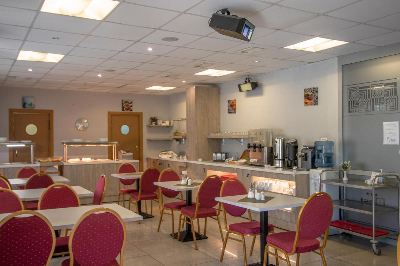 Hotel With Free Parking Riga