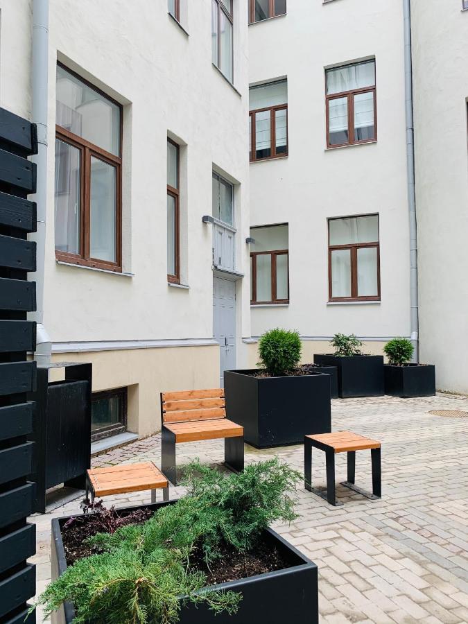 Quiet In Centre - Self Check-in, Walkable To Major Attractions Apartment *
