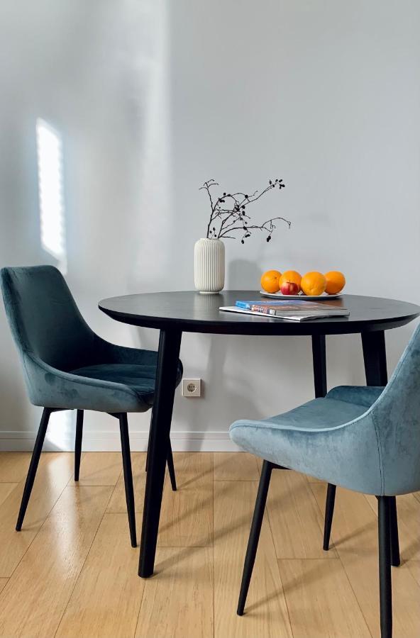 Apartment Quiet In Centre - Self Check-in, Walkable To Major Attractions *