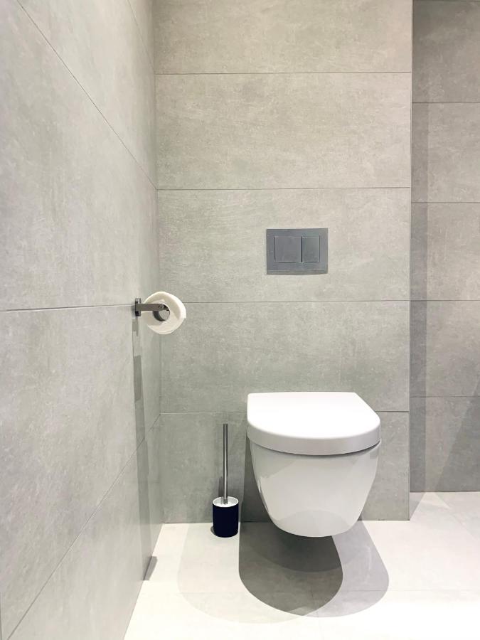 Apartment Quiet In Centre - Self Check-in, Walkable To Major Attractions Riga