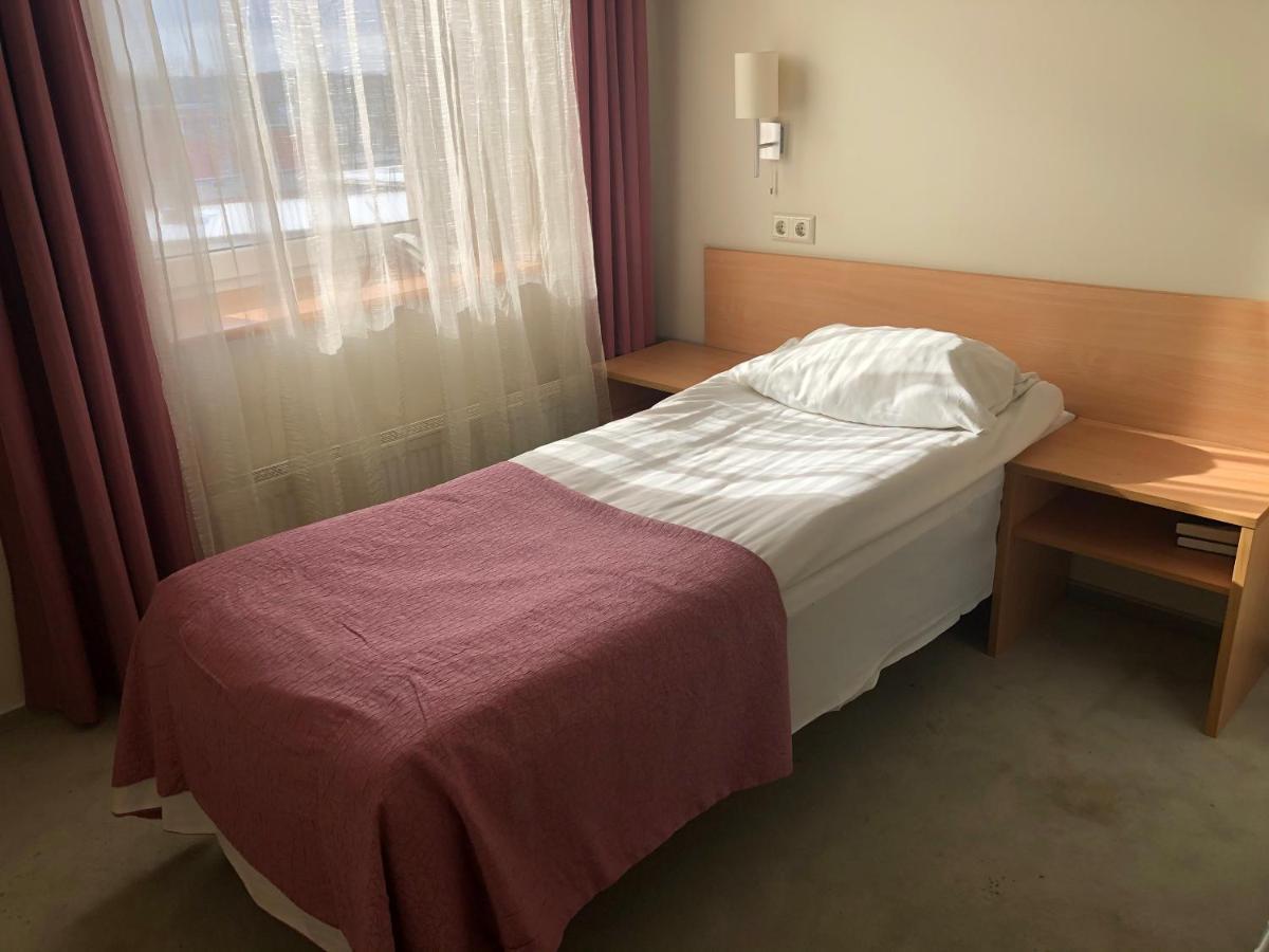 Toss Hotel