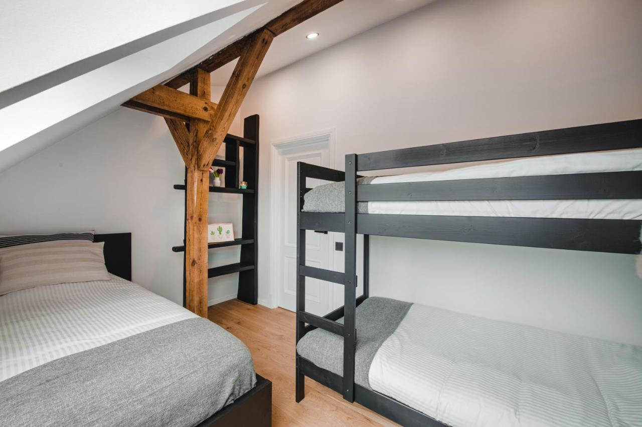 Big Design - Sleeps 12 - Location Apartment *