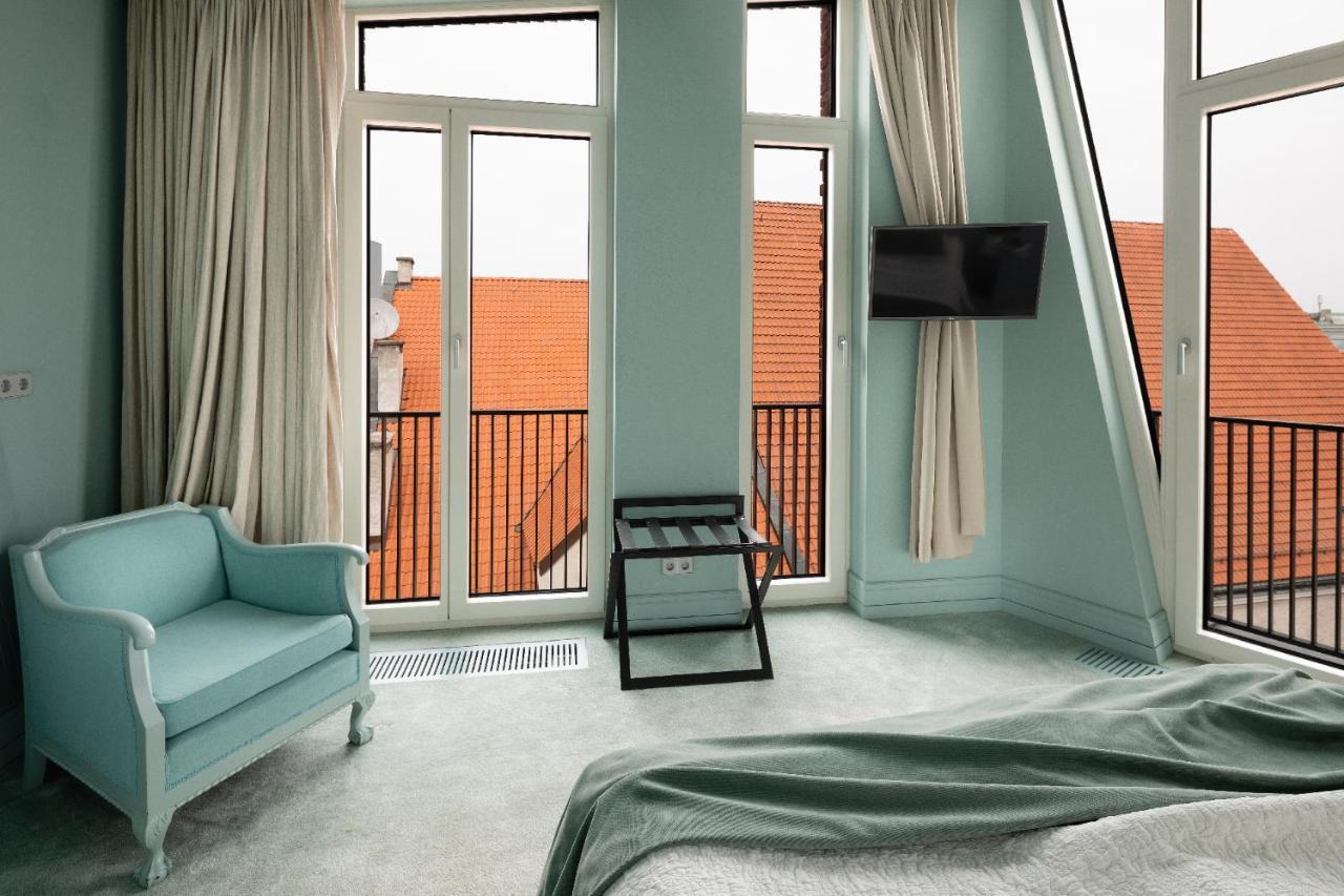 Redstone Aparthotel *
