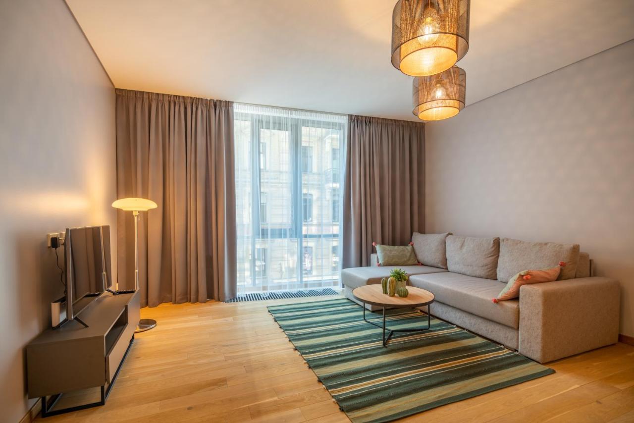 Easyrooms Dzirnavu Apartment *
