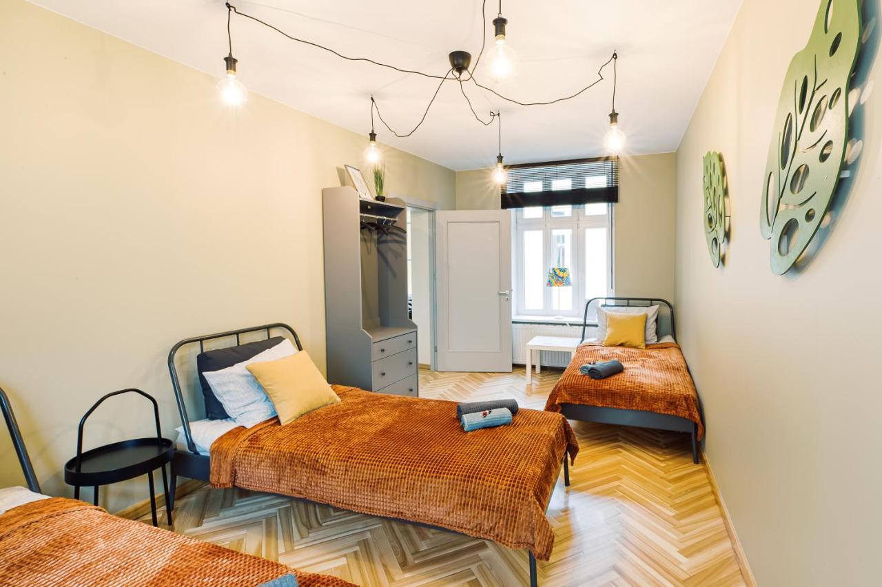 Elvis Apartment/11 Beds/6 Bedrooms/riga Old Town Dzīvoklis