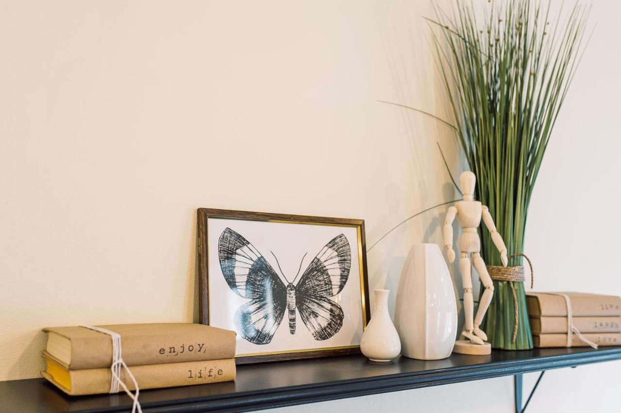Elvis Apartment/11 Beds/6 Bedrooms/riga Old Town Dzīvoklis