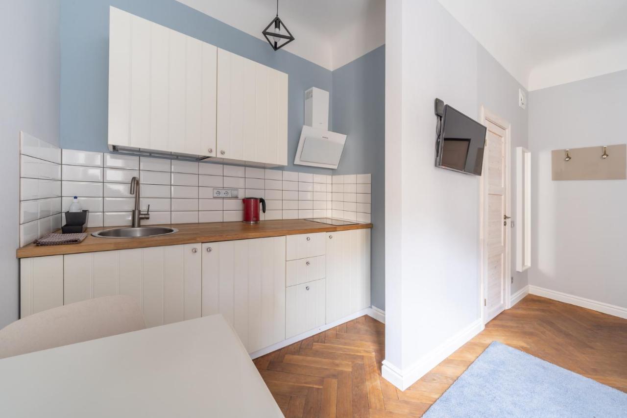 Baltic Design Apartments With Free Parking And Self Check In Apartment *