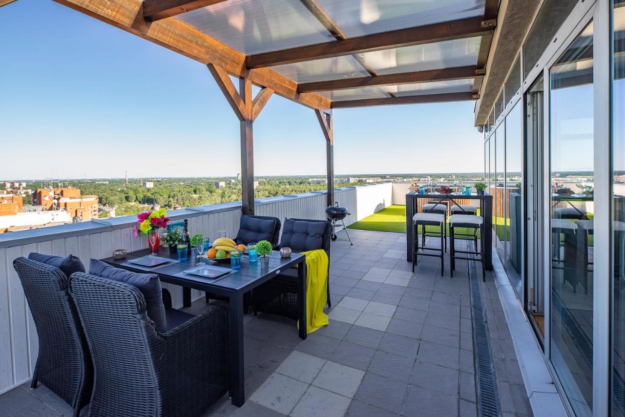 Skyhouse Private Penthouse And Riga