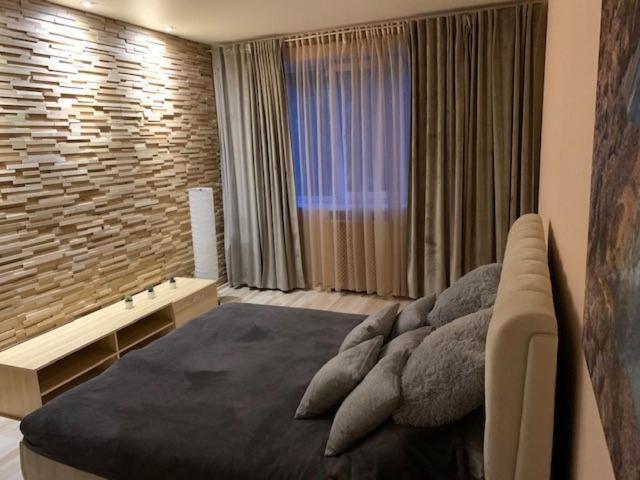 Oak Lounge Lux *