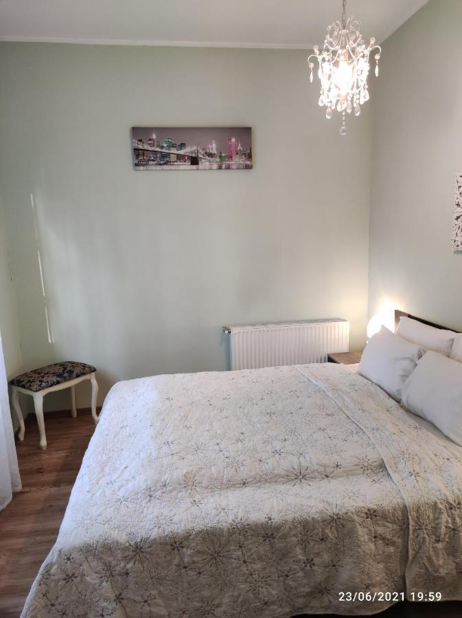 Apartment Boutigue House With Terrace And Garden Free Parking *
