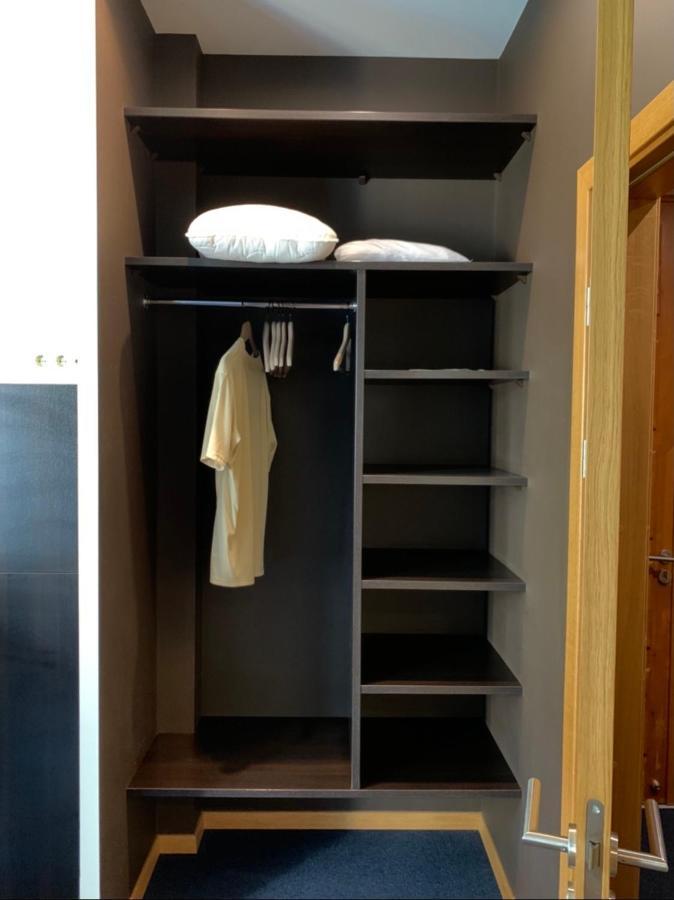 Fancy 2 Bed In Centre Apartment Riga