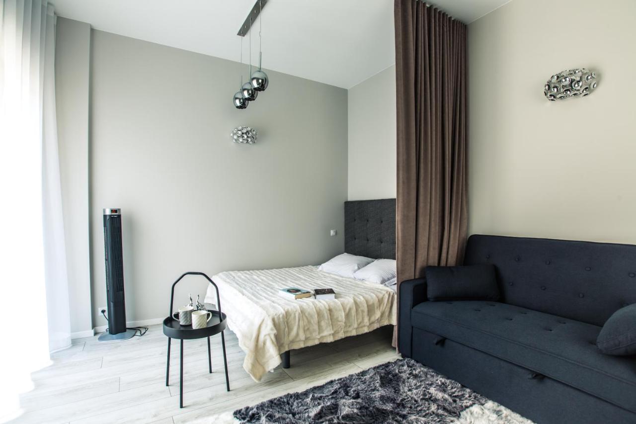 New Modern In The Old Town *