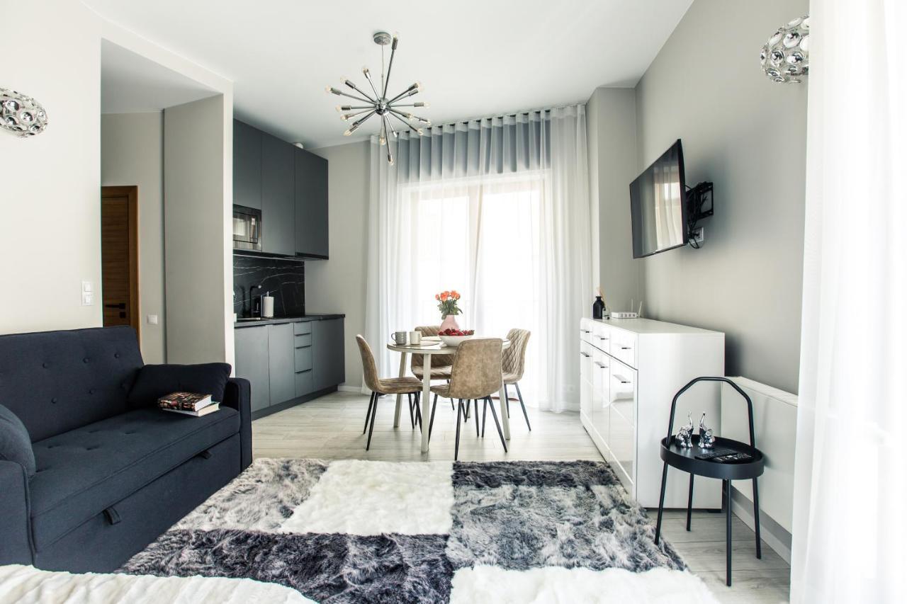 New Modern In The Old Town Apartment Riga