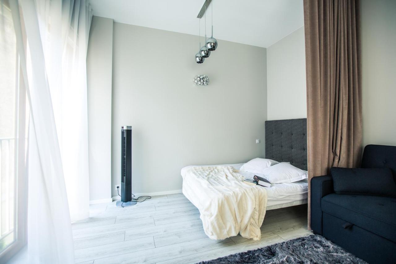 New Modern In The Old Town Apartment