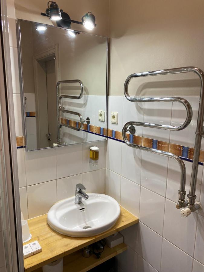 Kert Free Parking Aparthotel 3*