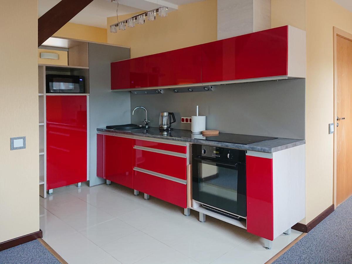 Center Quiet With Free Private Parking Apartment