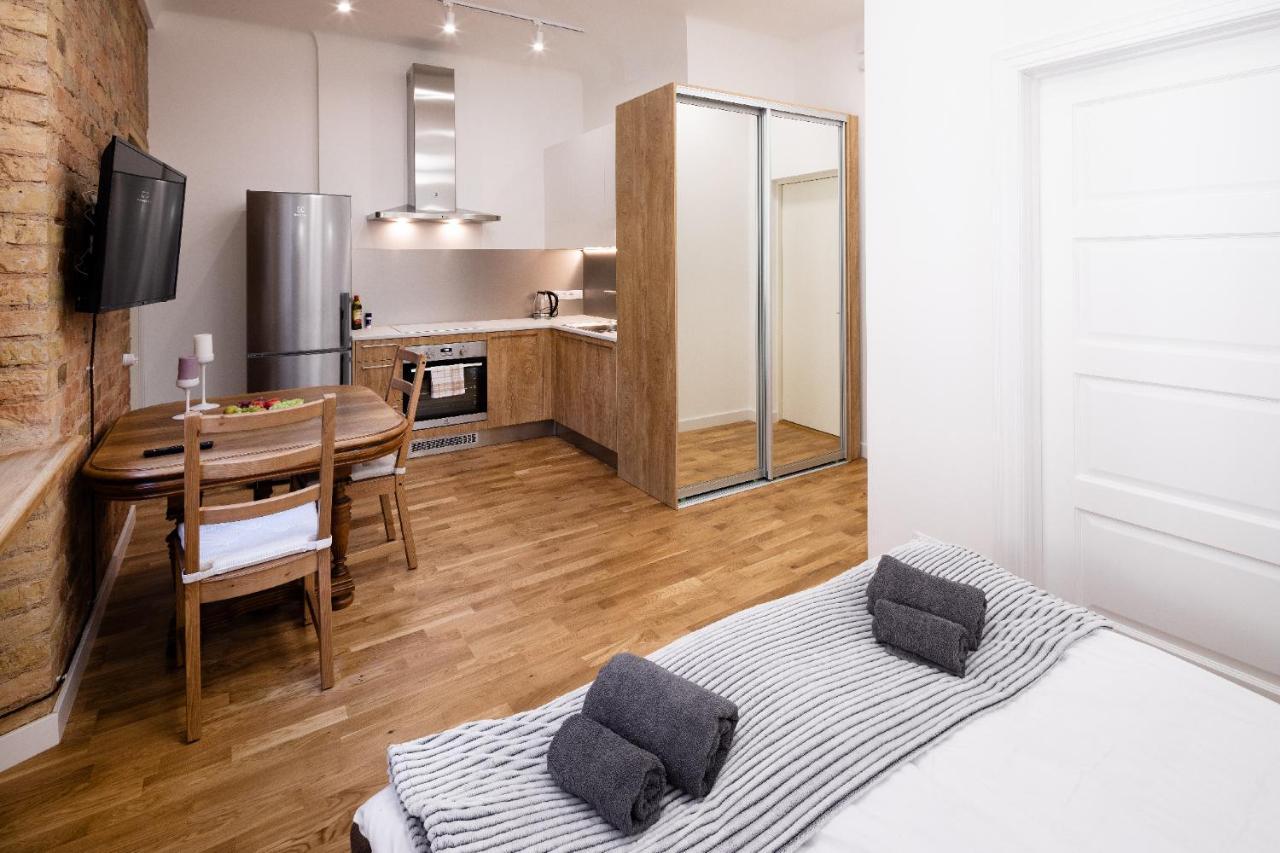 Aparthotel Brivibas House Design In City Center *