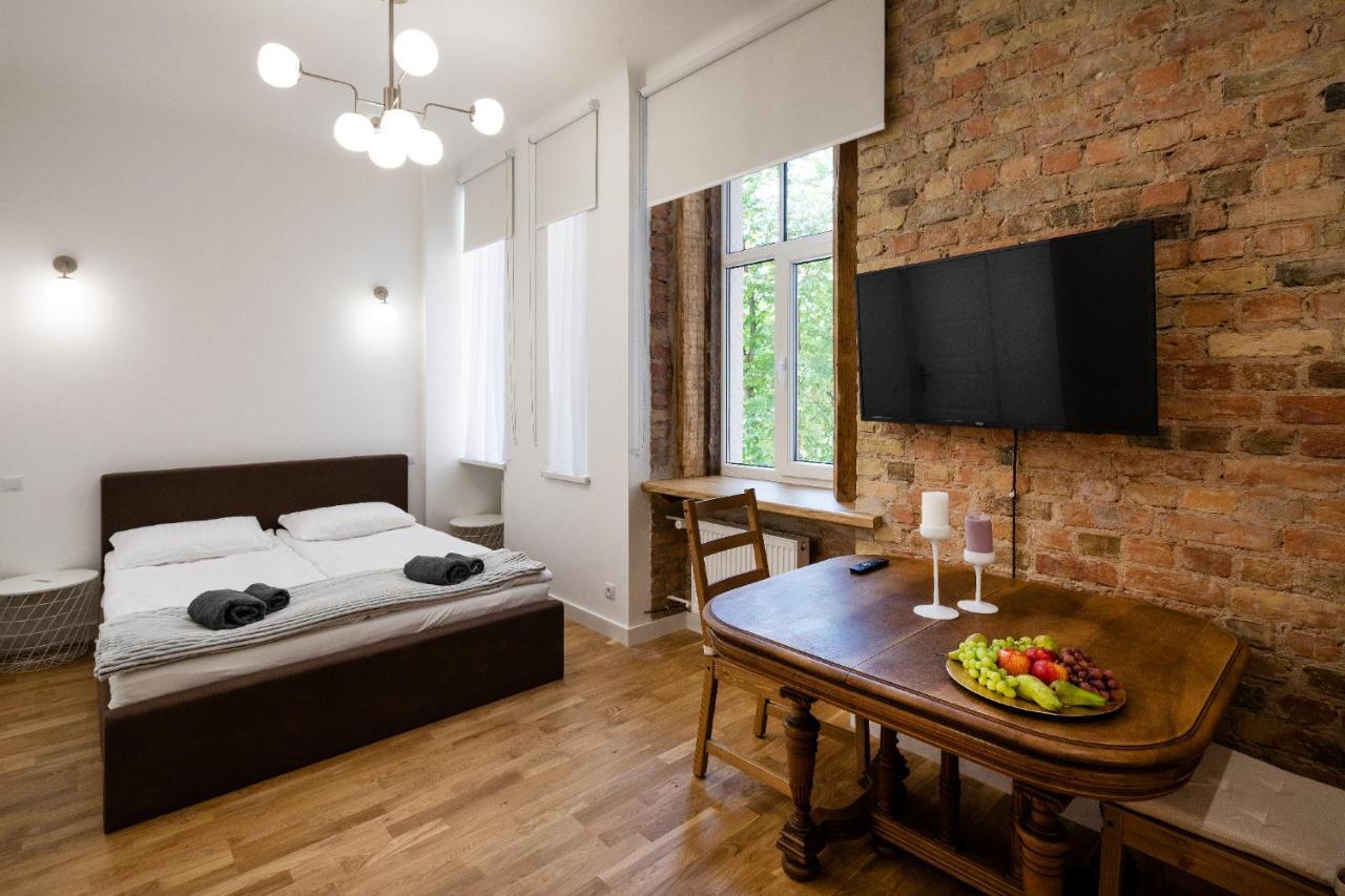 Brivibas House Design In City Center Aparthotel