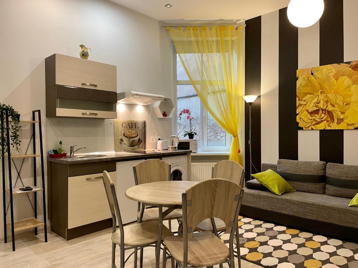 Apartment Modern-style Flat 2 *