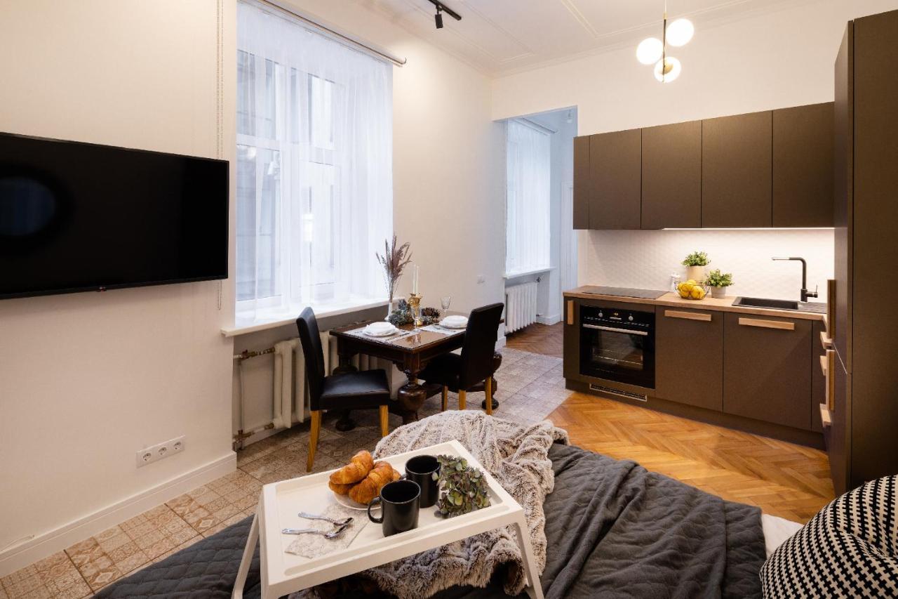 Aparthotel Brivibas House Design In City Center *