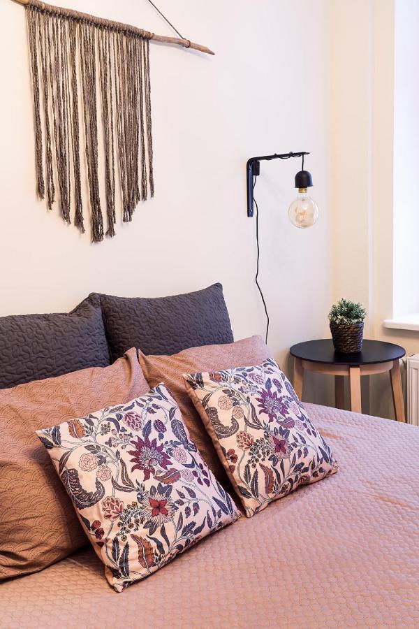 Morrison Apartment/15 Guests/7bedrooms/riga Old Town Dzīvoklis Riga