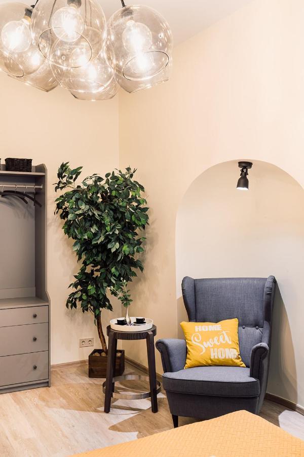 Morrison Apartment/15 Guests/7bedrooms/riga Old Town Riga