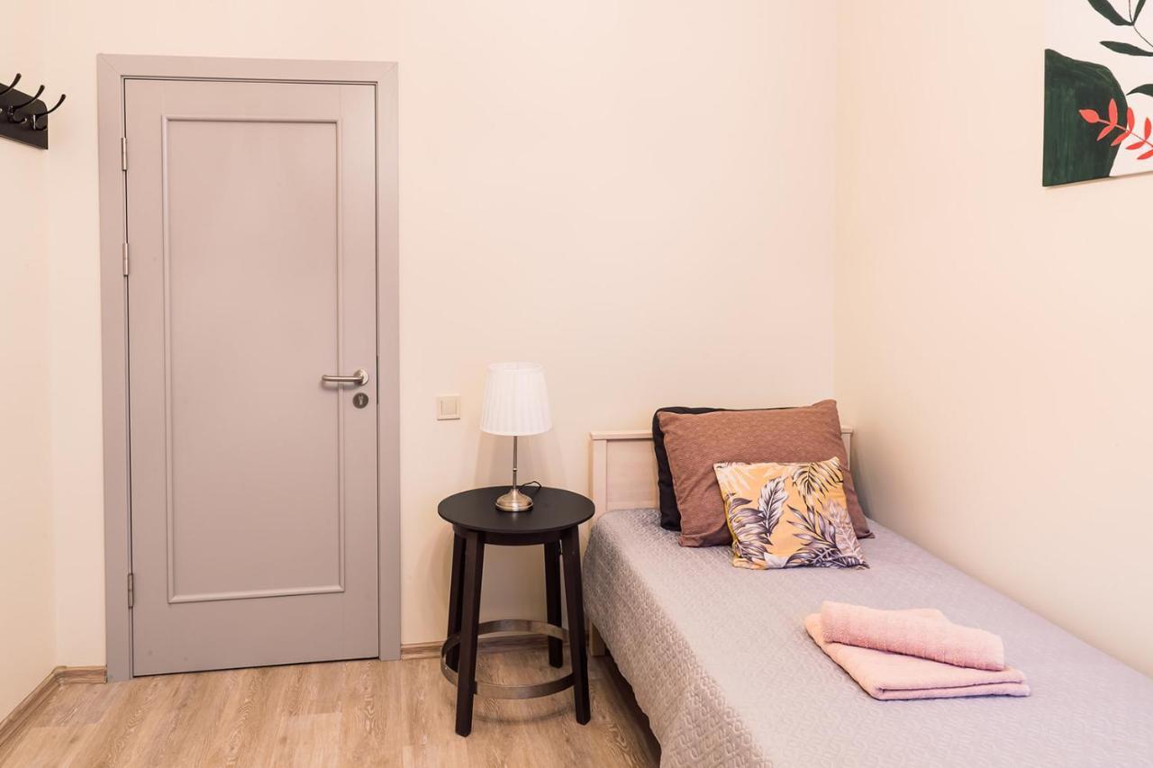 Morrison Apartment/15 Guests/7bedrooms/riga Old Town * Riga
