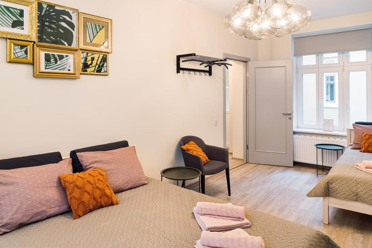 Morrison Apartment/15 Guests/7bedrooms/riga Old Town Dzīvoklis