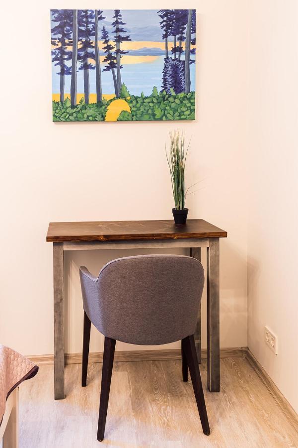 Morrison Apartment/15 Guests/7bedrooms/riga Old Town Riga