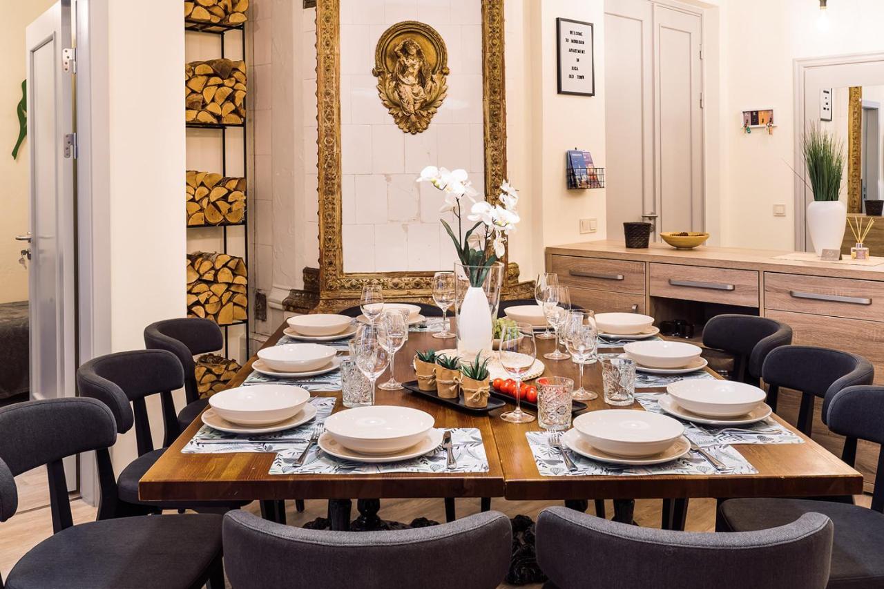 Dzīvoklis Morrison Apartment/15 Guests/7bedrooms/riga Old Town *