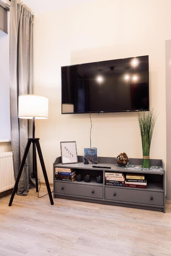 Morrison Apartment/15 Guests/7bedrooms/riga Old Town * Riga