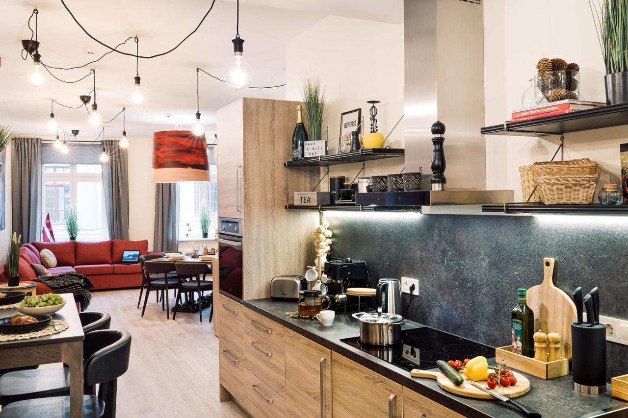 Morrison Apartment/15 Guests/7bedrooms/riga Old Town * Riga